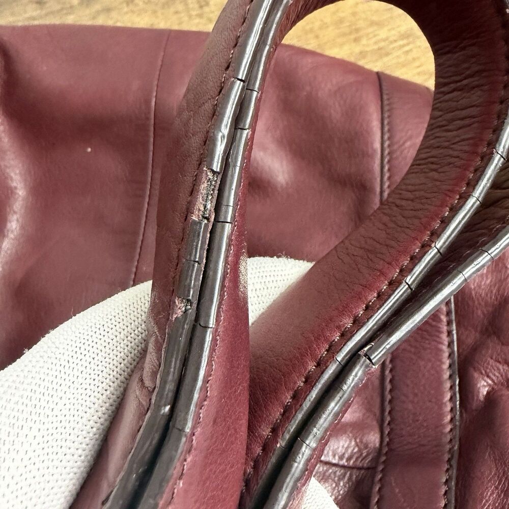 B. Makowsky Burgundy Soft Genuine Leather Shoulder Handbag Hobo Boho Bag Purse - Picture 11 of 13